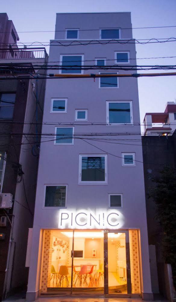 Picnic Hostel Osaka Ngoại thất bức ảnh